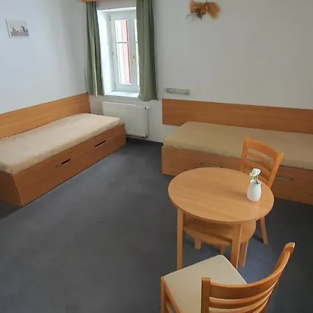 Devin Otel 3*