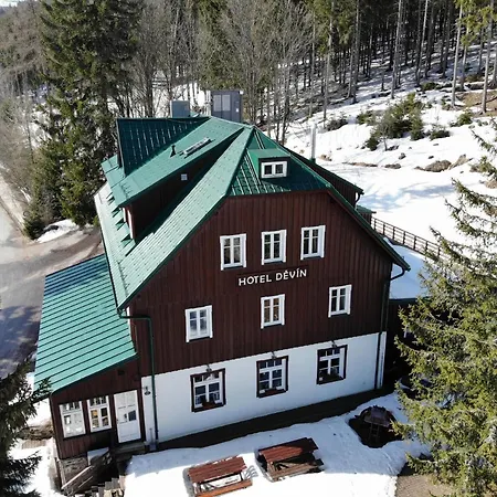 Devin Hotel 3*