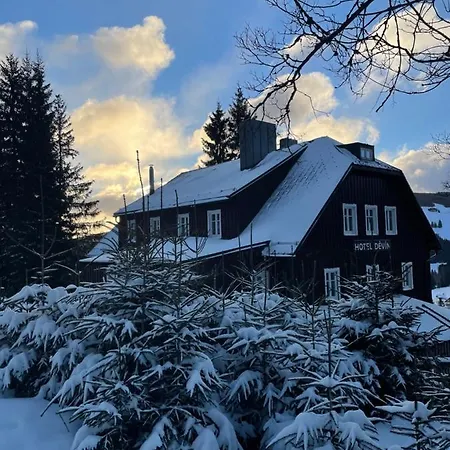 Devin ペツ・ポト・スニェシュコウ