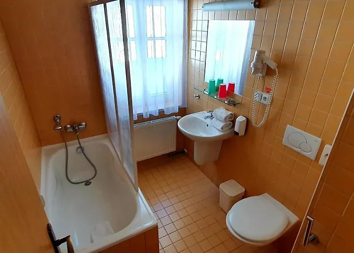 Devin 3* Pec pod Snezkou